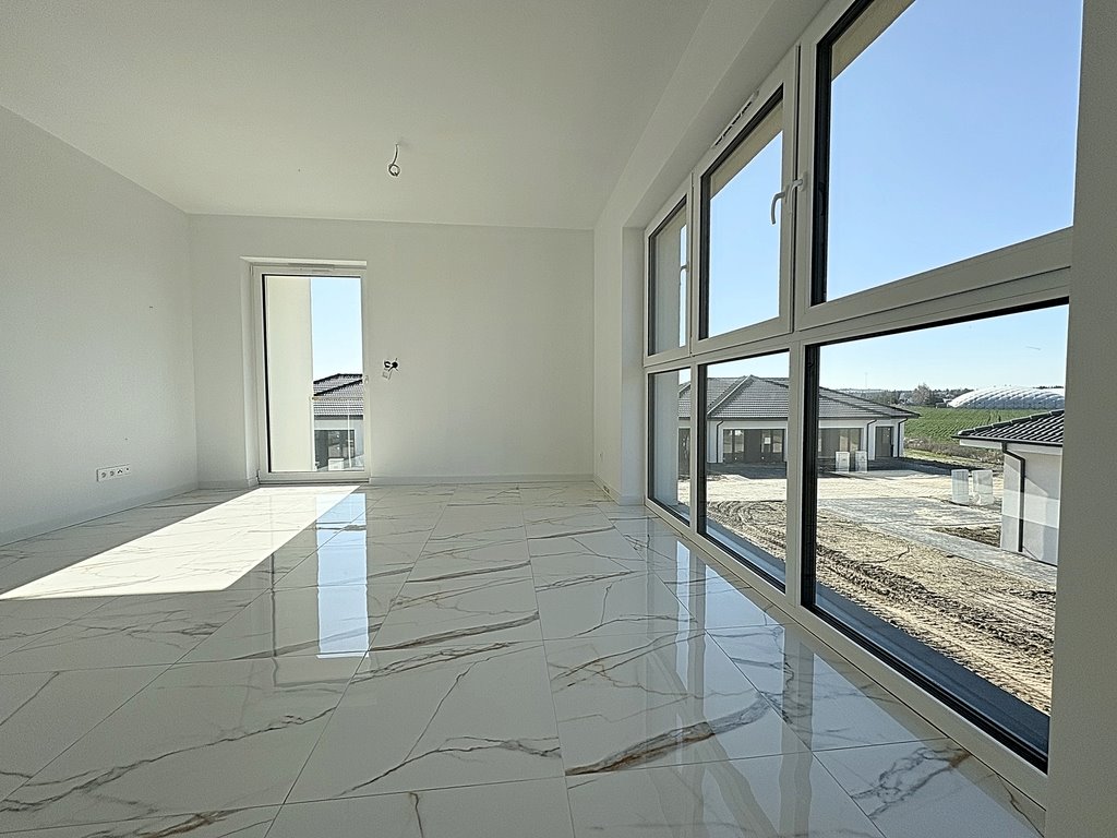 Mieszkanie trzypokojowe na sprzedaż Tarnowo Podgórne, Aleja Solidarności  57m2 Foto 1