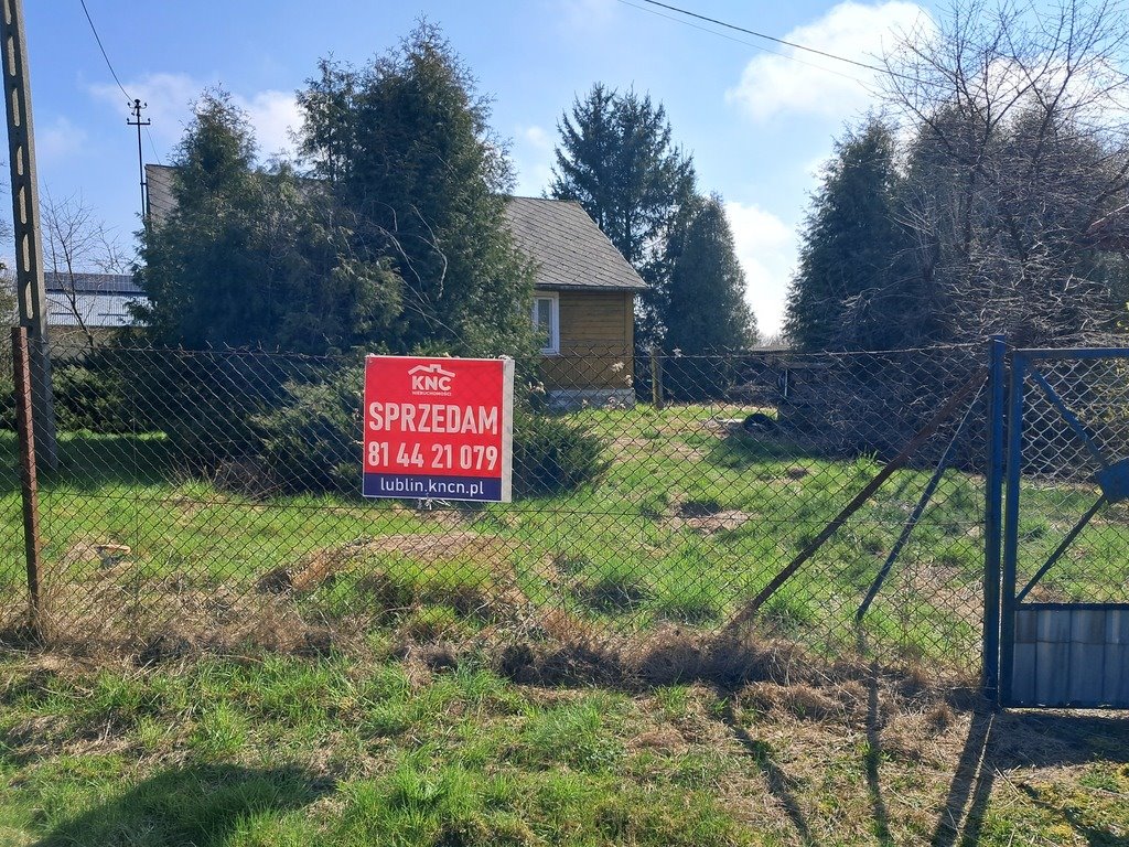 Sprzedam uroczy domek 70 m² na dużej działce 1600 m² Sadurki  70m2 Foto 1