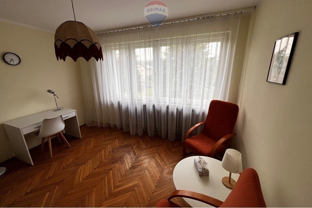 Przestronny gabinet terapeutyczny w Żywcu, 12 m2, elastyczny wynajem Żywiec  12m2 Foto 1