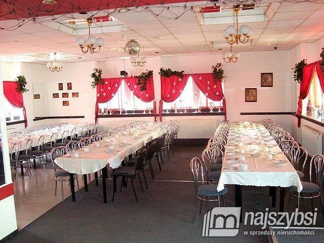 Lokal gastronomiczny 300 m2 w centrum Lipian z salą na imprezy Lipiany, Centrum  300m2 Foto 1