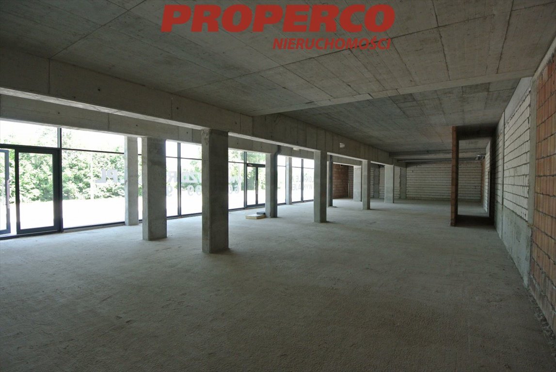 Lokal użytkowy na sprzedaż Busko-Zdrój  320m2 Foto 6