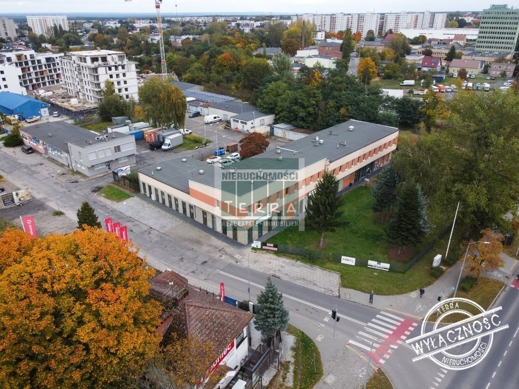 Polecam lokal 102 m² na parterze pod branżę beauty i usługi Zielona Góra  102m2 Foto 1
