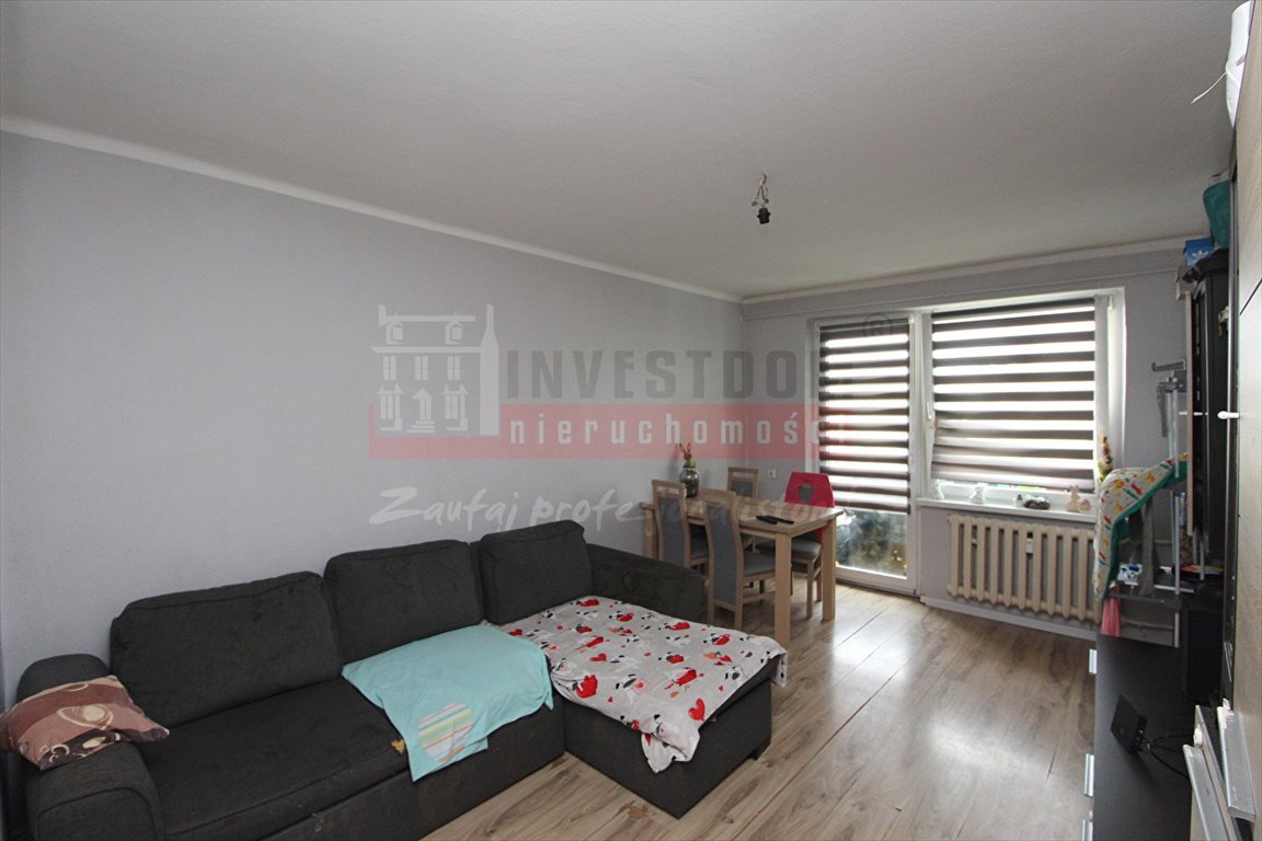 Mieszkanie dwupokojowe na sprzedaż Krapkowice  45m2 Foto 1