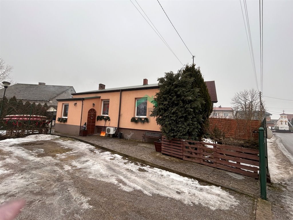 Dom wolnostojący 80 m2, po remoncie, klimatyzacja Skrzydlów, Skrzydlów  80m2 Foto 1