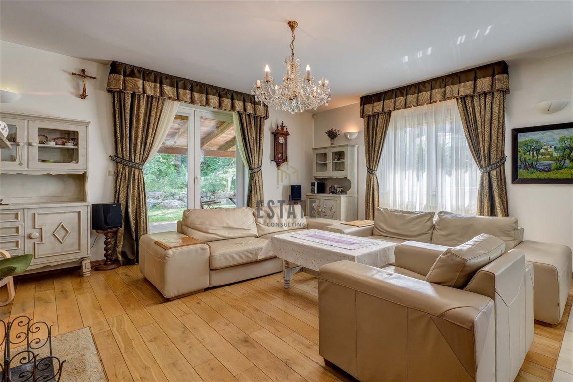 Przestronny dom z garażem, las, ogród 1378 m2 Nowodworce  248m2 Foto 1