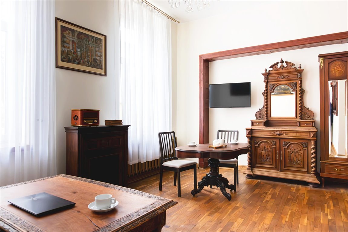 Przestronny lokal biurowy 168 m² z parkingiem na Żeromskiego Łódź, Żeromskiego 52  168m2 Foto 1