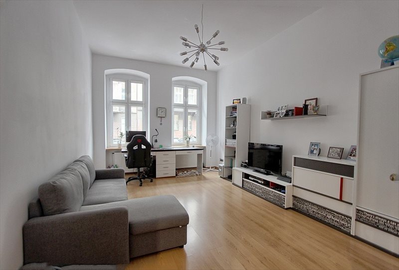 Mieszkanie trzypokojowe na sprzedaż Szczecin, Śródmieście, KS. PIOTRA ŚCIEGIENNEGO 70m2 Foto 1 Mieszkanie trzypokojowe na sprzedaż Szczecin, Śródmieście, KS. PIOTRA ŚCIEGIENNEGO 70m2 Foto 1