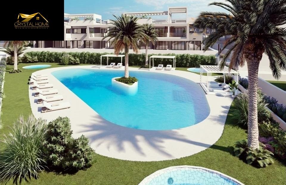 Mieszkanie trzypokojowe na sprzedaż Hiszpania, Torrevieja  90m2 Foto 3