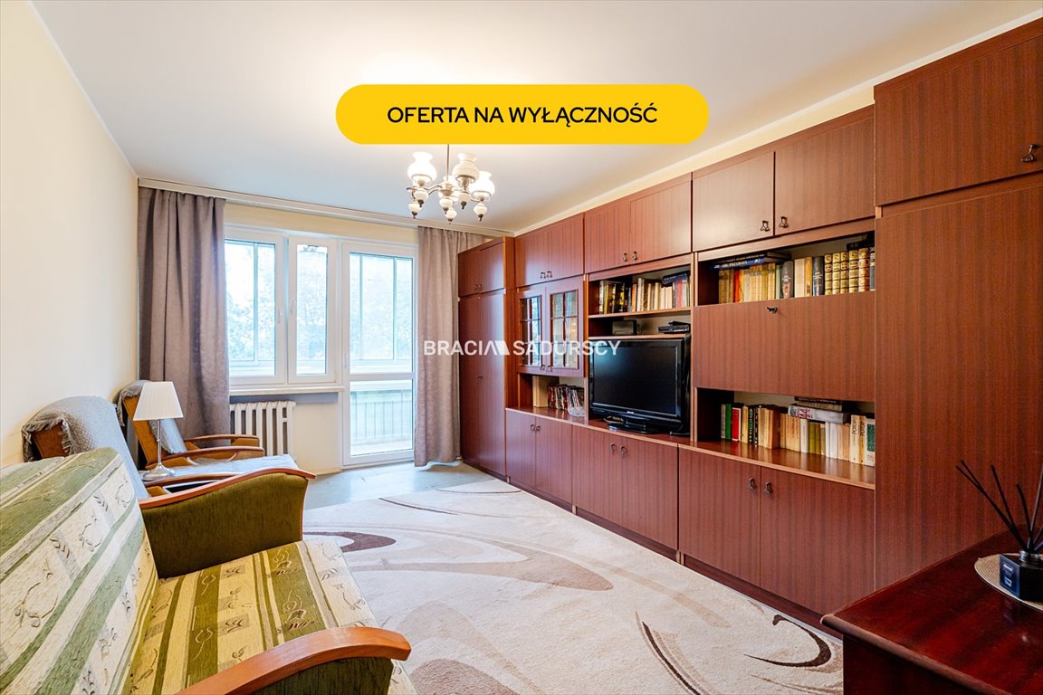 Dwupokojowe mieszkanie 39 m² z dużym balkonem - Mistrzejowice Kraków, Mistrzejowice, os. Złotego Wieku  39m2 Foto 1