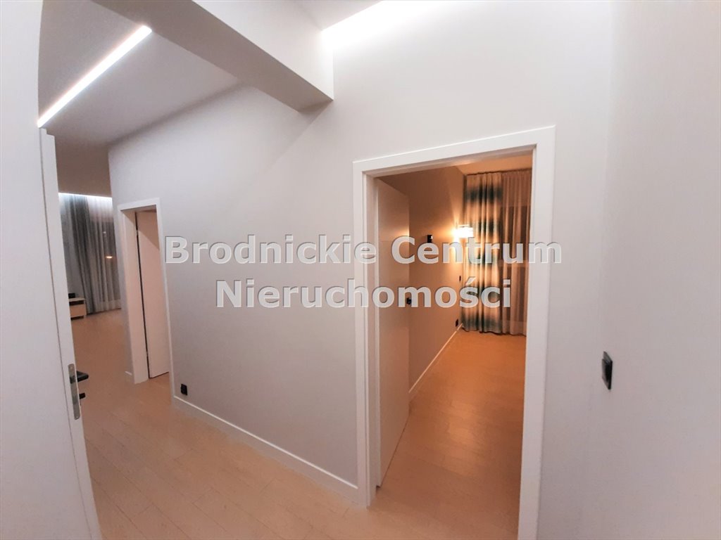 Mieszkanie trzypokojowe na sprzedaż Brodnica, Brodnica  68m2 Foto 4