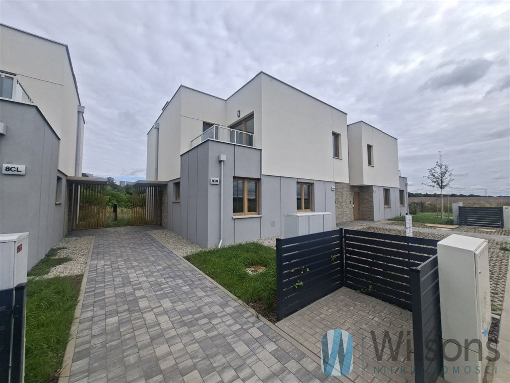 Polecam przestronne 4-pokojowe mieszkanie z prywatnym ogrodem 50,87 m² w Wrocławiu: Wrocław