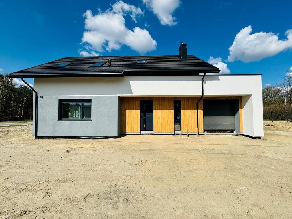 Dom na sprzedaż Budy Głogowskie  149m2 Foto 1