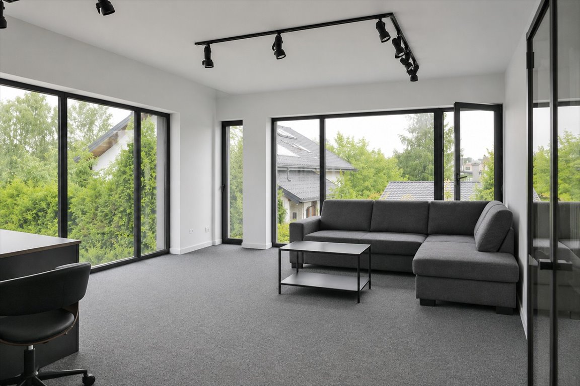 Reprezentacyjne biuro 36,48 m² z panoramicznymi oknami zapraszam Katowice, Kostuchna, Tunelowa 162C  36m2 Foto 1