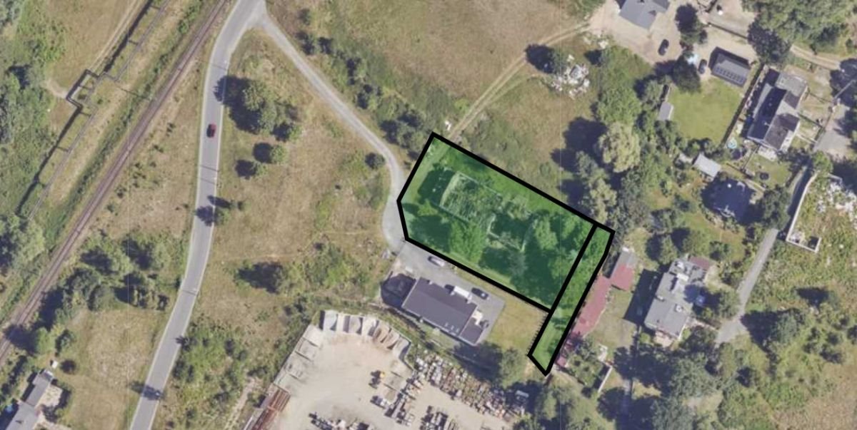 Do sprzedania przestronna działka z potencjałem 467 m² w Jeleniej Górze Jelenia Góra  467m2 Foto 1