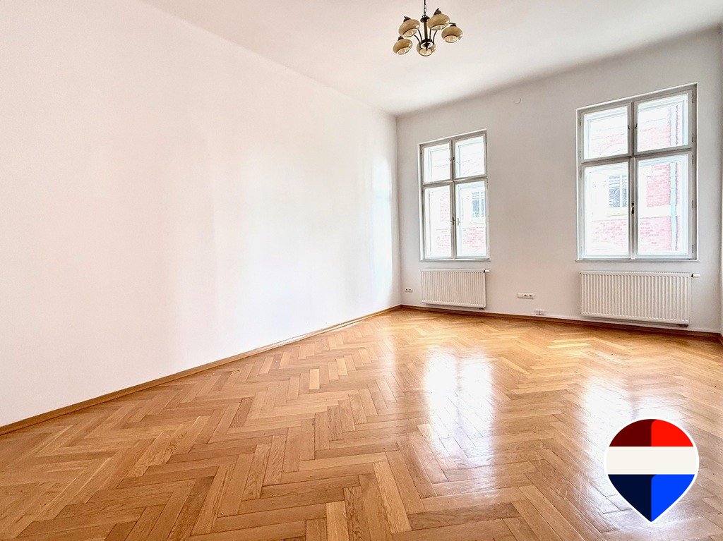 Wynajem lokalu 50 m² w centrum Bielska-Bała z parkingiem Bielsko-Biała, Adama Mickiewicza 19  50m2 Foto 1