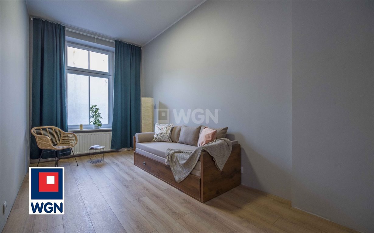 Mieszkanie trzypokojowe na sprzedaż Bytom, Śródmieście, Plac Wolskiego  109m2 Foto 1