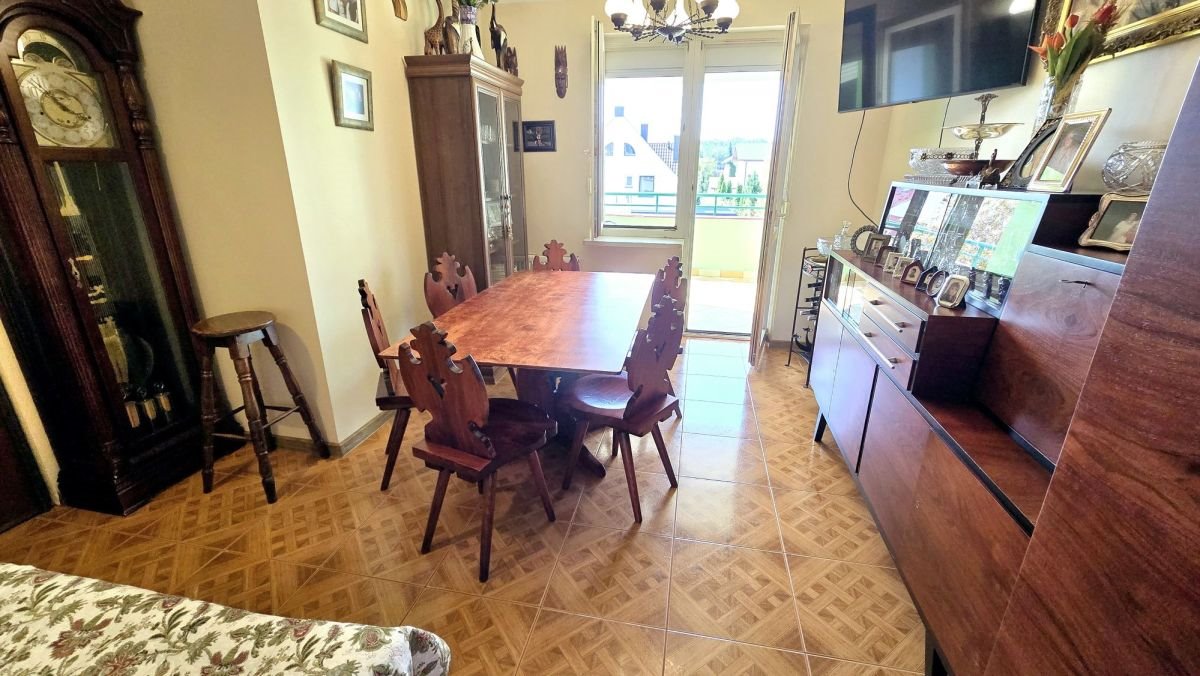 Zapraszam do obejrzenia przestronnego 4-pokojowego mieszkania z balkonem i piwnicą Rzeszów, Krynicka  79m2 Foto 1
