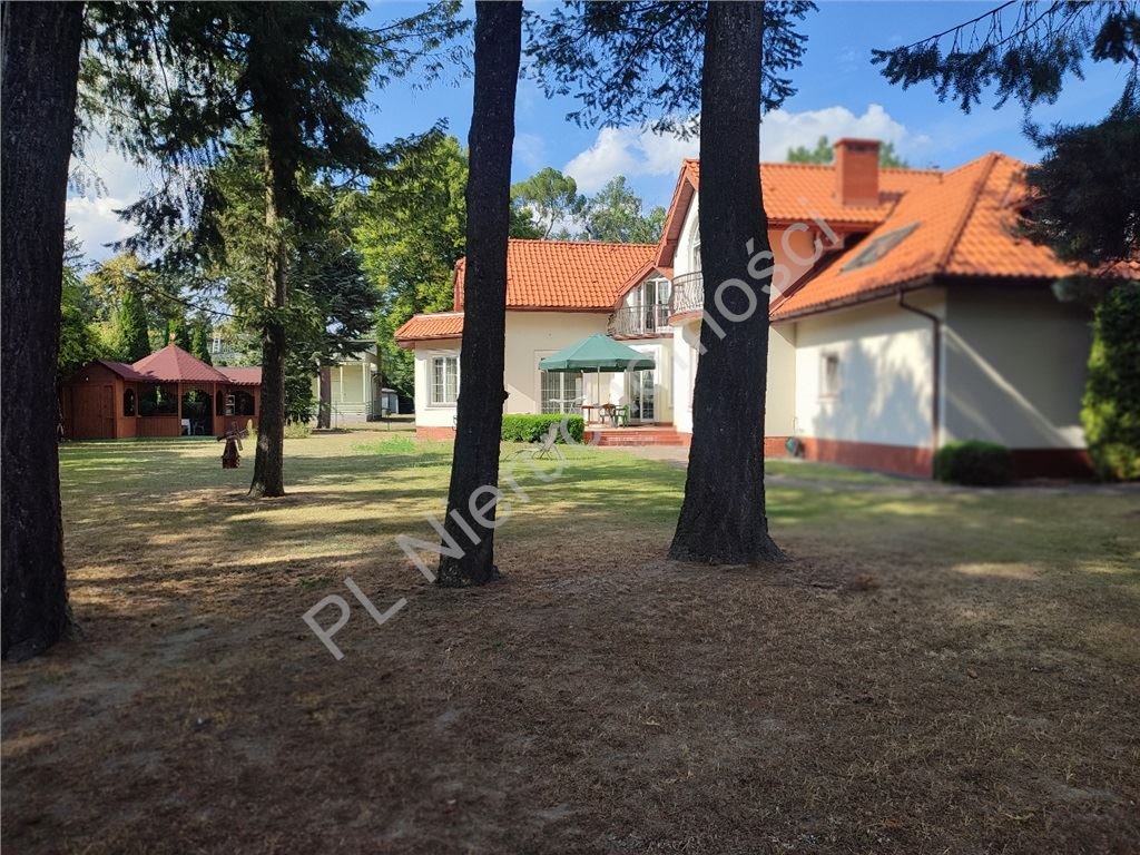 Dom na sprzedaż Komorów  400m2 Foto 1