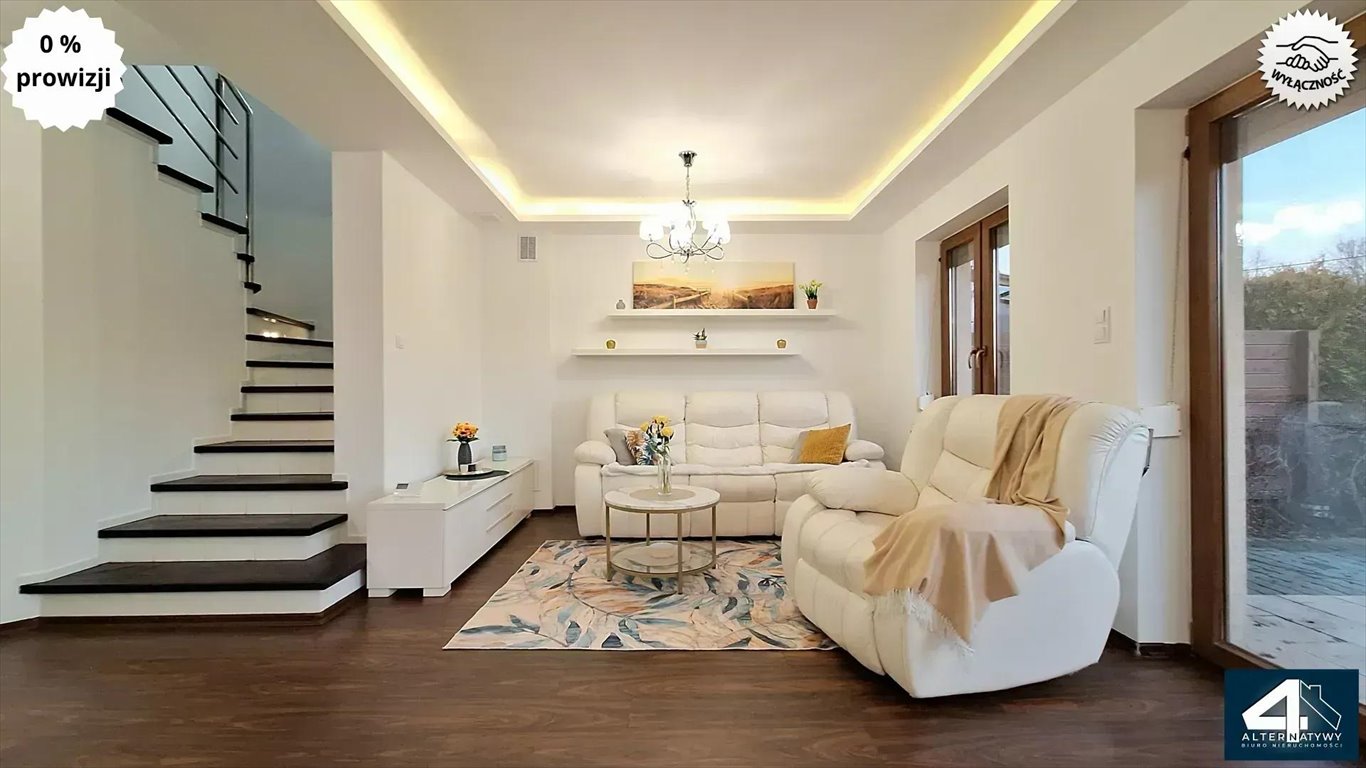 Dom z ogrodem i garażem w Rybnej – 5 pokoi, bez prowizji Rybna, Różana 1  129m2 Foto 1