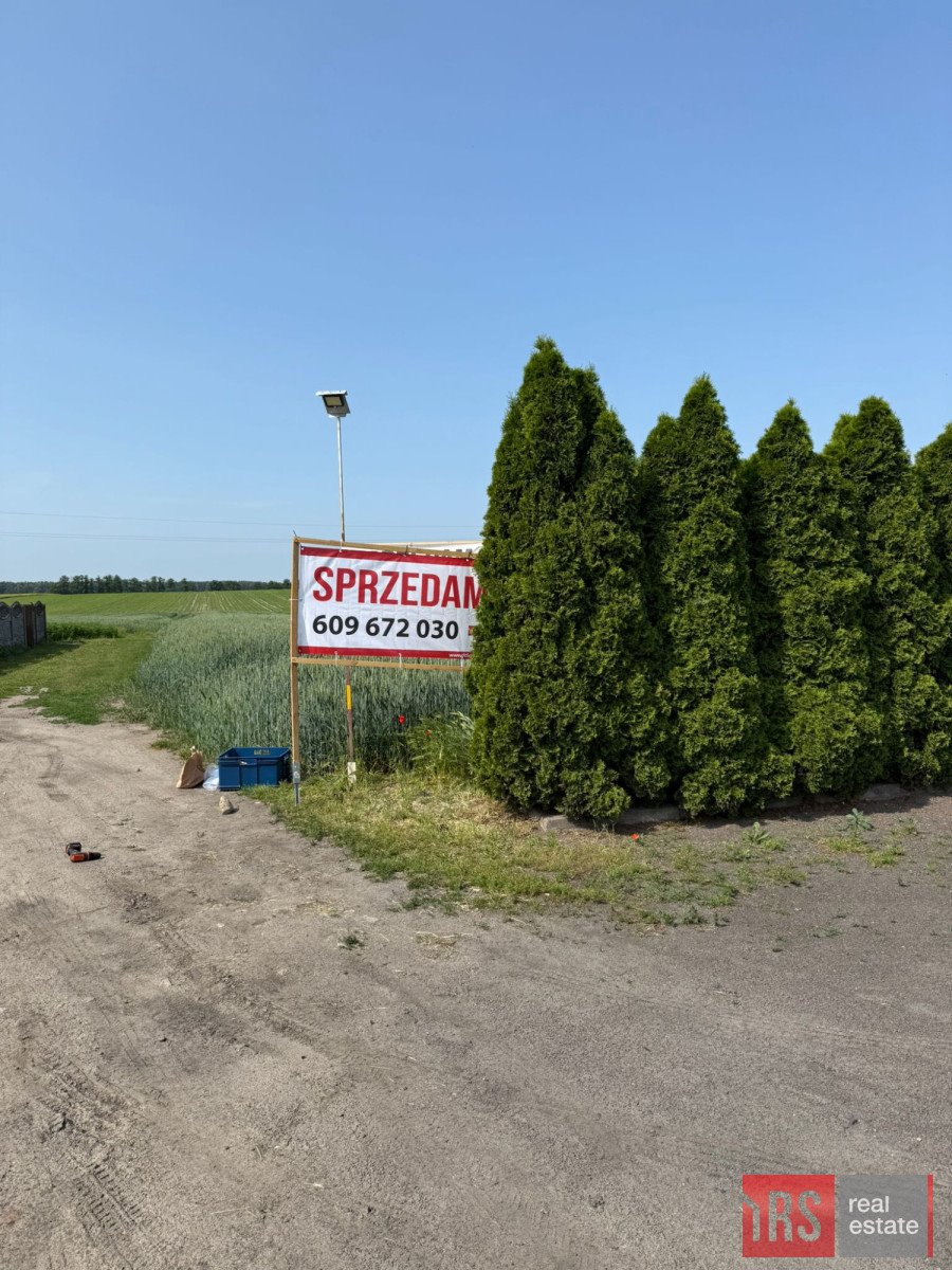 Działka budowlana na sprzedaż Gradowice  1 551m2 Foto 1