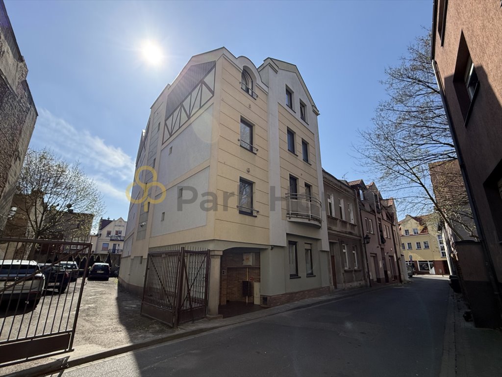 Inwestycja w Lesznie: 11 mieszkań, 100% wynajmu, potencjał rozbudowy Leszno  376m2 Foto 1