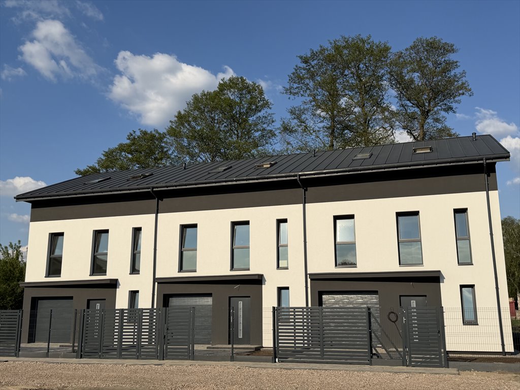 Nowoczesny dom 170 m² z garażem i ogrodem - polecam!: Warszawa Wawer: Zasadowa