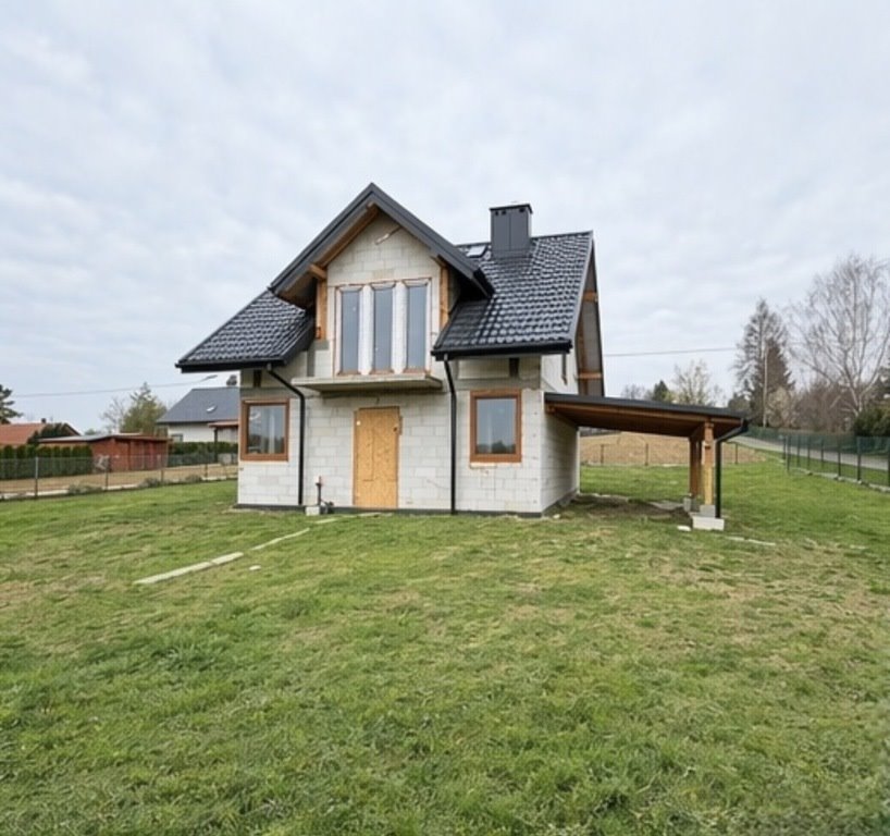 Dom na dużej działce 20 arów, surowy zamknięty, ogrzewanie podłogowe Krosno, Bieszczadzka  120m2 Foto 1
