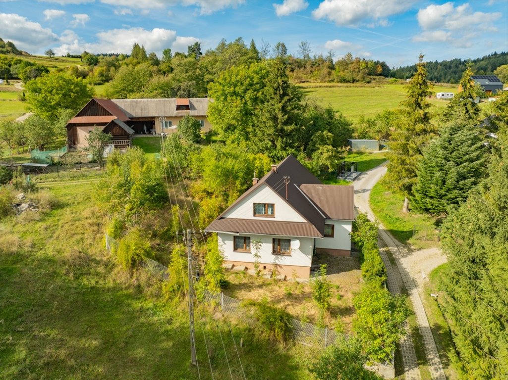 Klimatyczny dom w górach (112,5 m²) z garażami w Spytkowicach Spytkowice  113m2 Foto 1