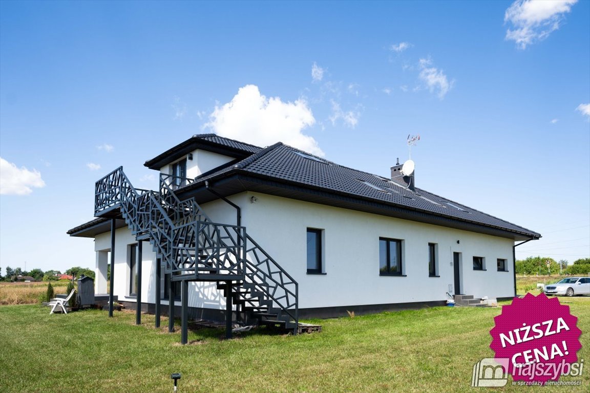 Sprzedam dom z garażem 390 m², 2 mieszkania, Stramnica Kołobrzeg, Stramnica  390m2 Foto 1