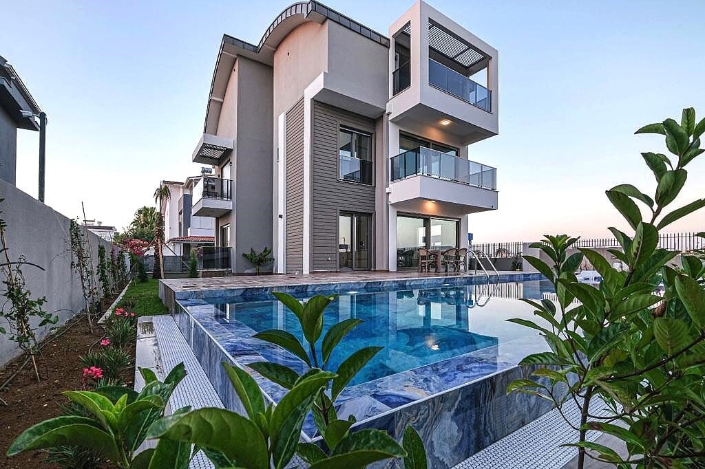 Dom na sprzedaż Turcja, Antalya, Kadriye, Serik, Antalya  250m2 Foto 1