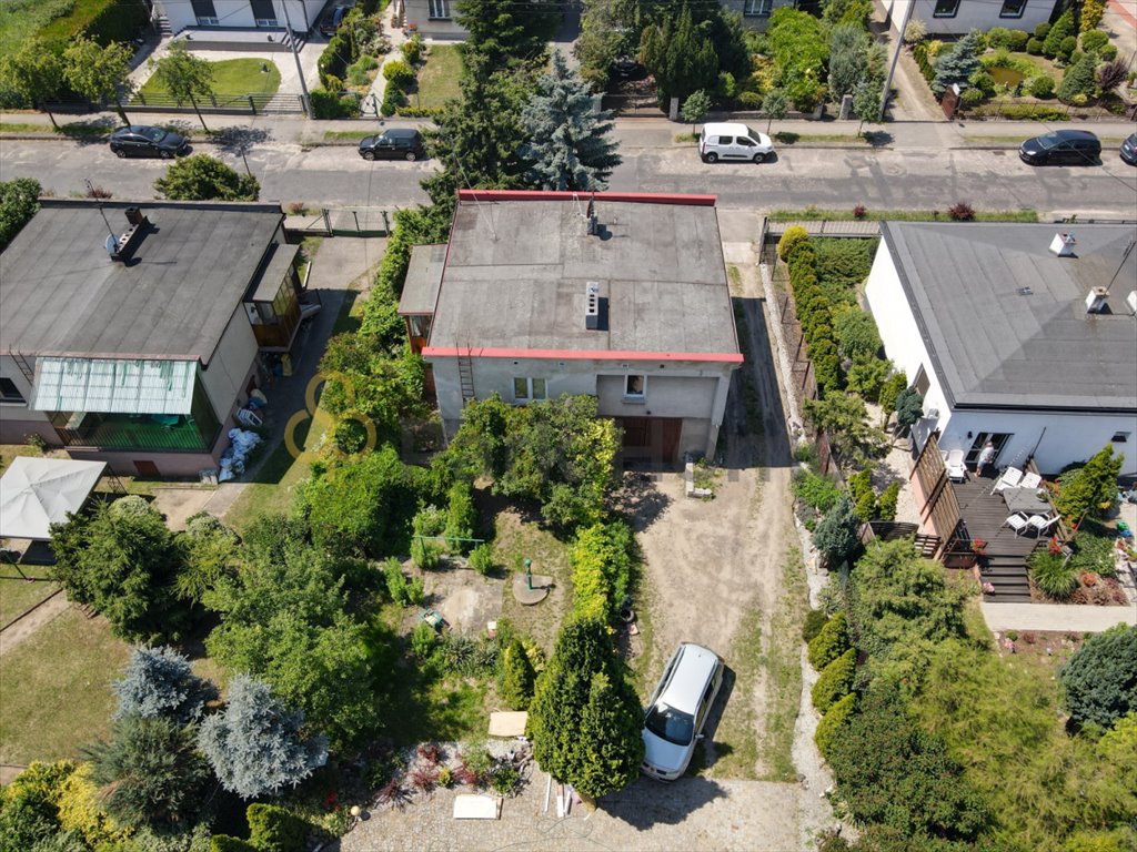 Przestronny dom 100 m² z piwnicą i balkonem, zapraszam Leszno  100m2 Foto 1