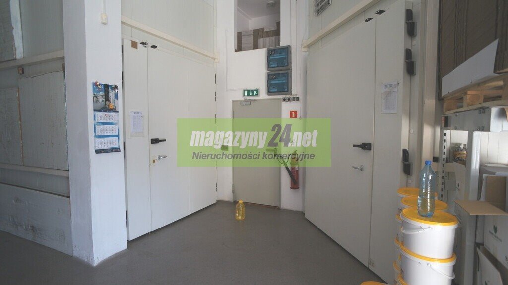 Magazyn na wynajem Piastów  306m2 Foto 3