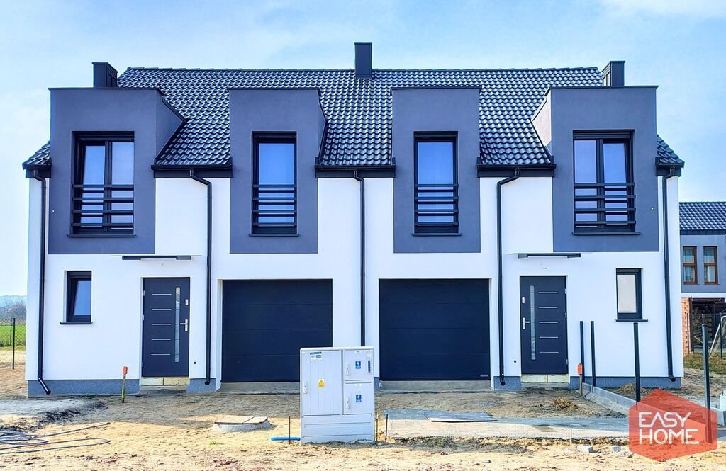 Leży segment bliźniaka 123 m2 z garażem i ogródkiem Mosina, Wojciecha Kossaka  123m2 Foto 1