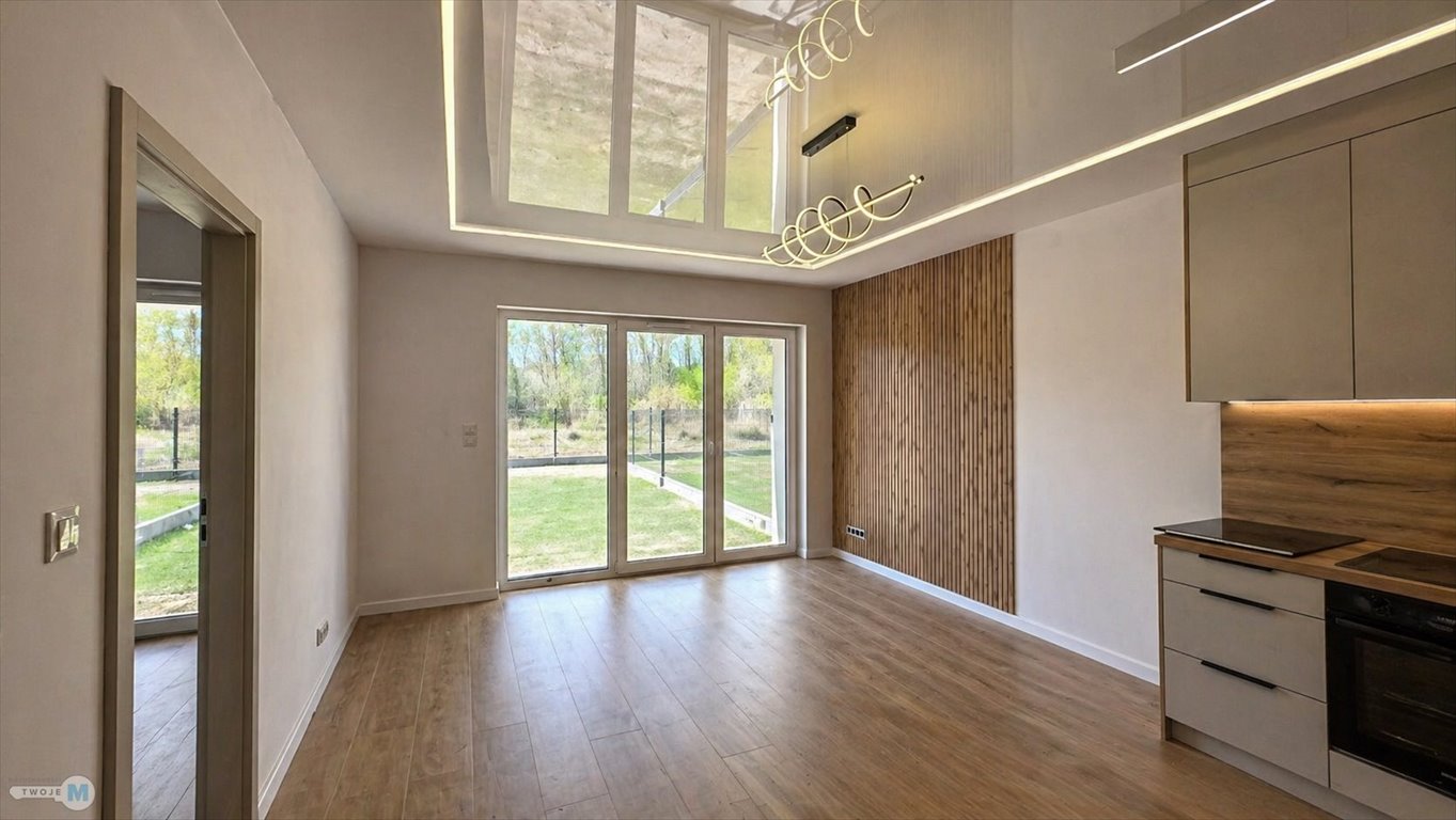 Na sprzedaż przestronne 120 m² dwupoziomowe mieszkanie z tarasem Sitkówka Nowiny, Sitkówka Nowiny  120m2 Foto 1