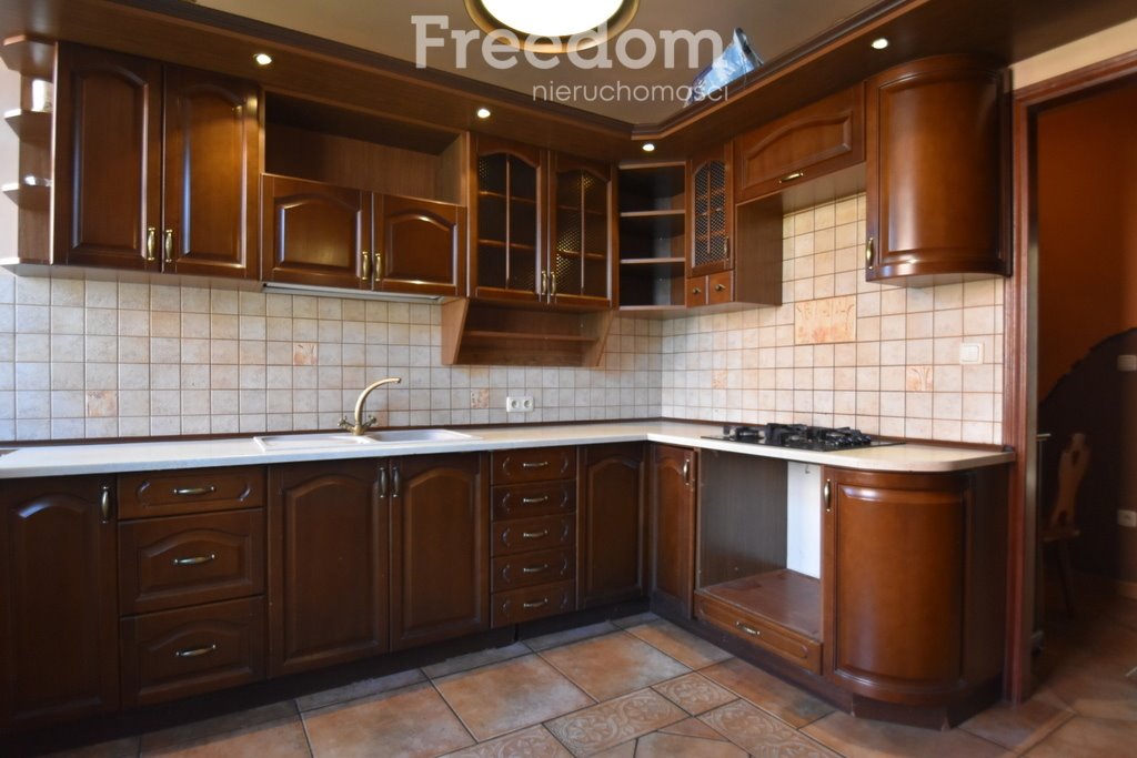 Mieszkanie dwupokojowe na sprzedaż Siemianowice Śląskie  61m2 Foto 1