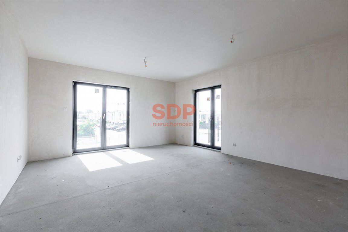Sprzedam przestronne 3-pokojowe mieszkanie 63,61 m² w Bielanach Wrocławskich Bielany Wrocławskie, Błękitna  64m2 Foto 1