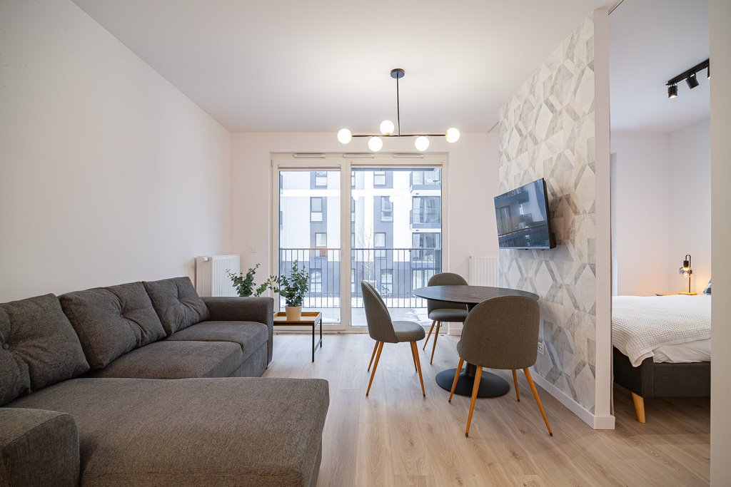 Przytulne 2-pokojowe mieszkanie z balkonem, garażem i komórką Warszawa, Praga-Południe, Siennicka  33m2 Foto 1