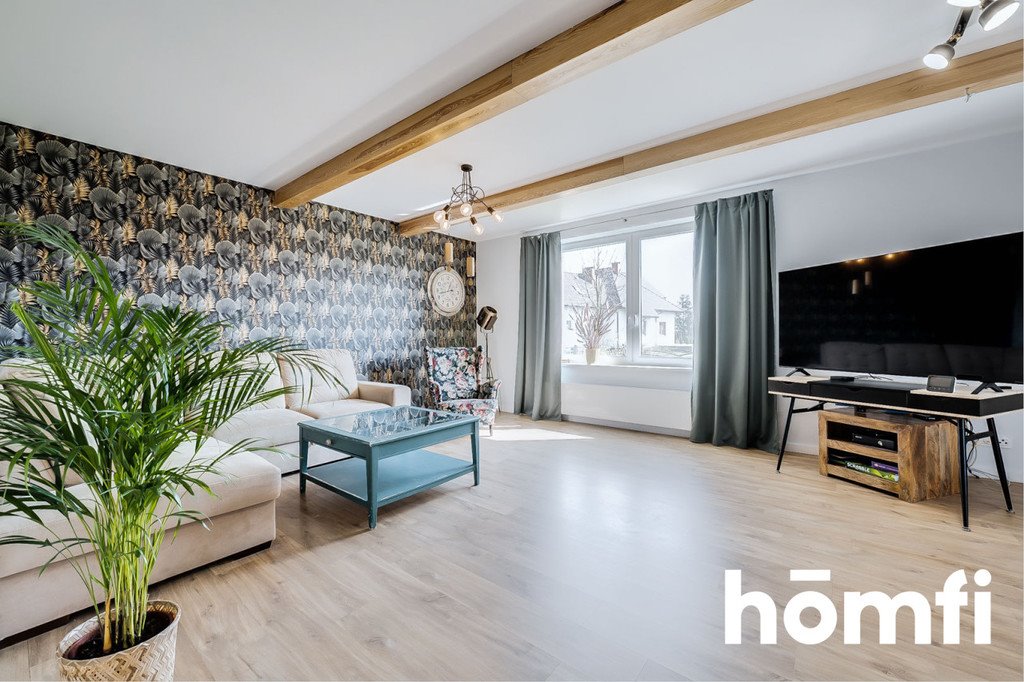 Atrakcyjny dom 138 m2 z dużą działką i garażem w Rogowej Rogowa  138m2 Foto 1