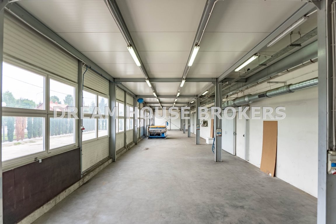 Nowoczesna hala 570 m2 z biurami, monitoringiem i dobrą komunikacją Rzeszów  570m2 Foto 1