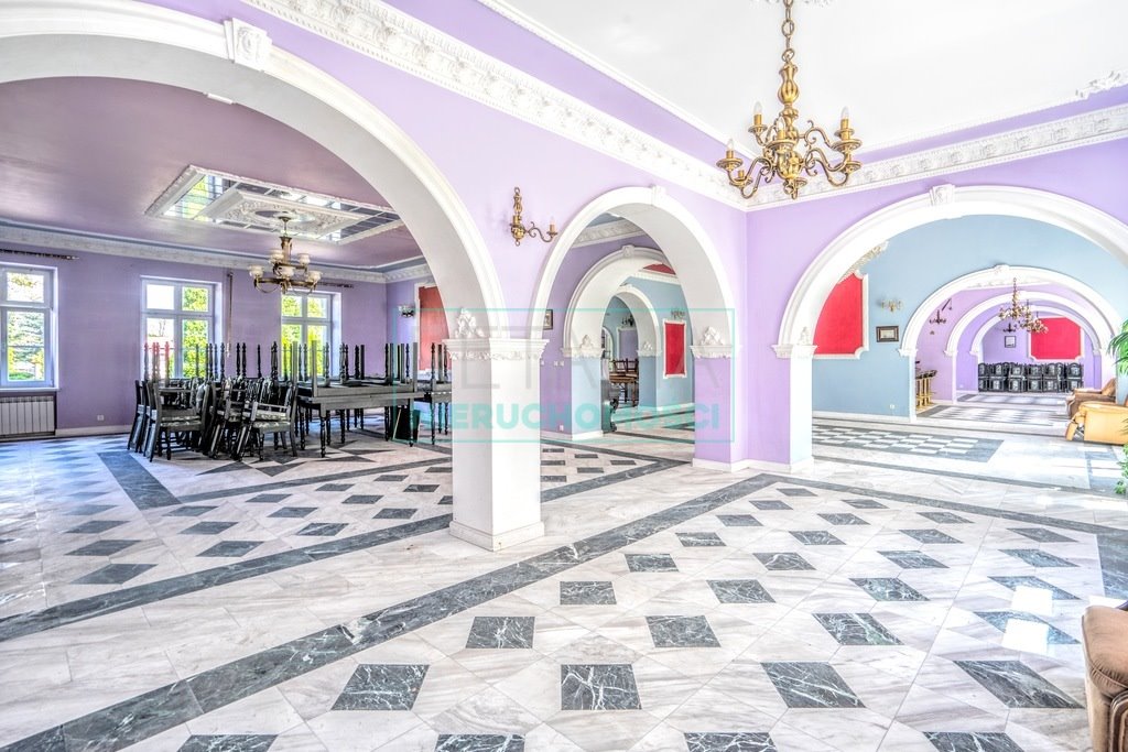 Lokal użytkowy na sprzedaż Osowiec  1 200m2 Foto 1