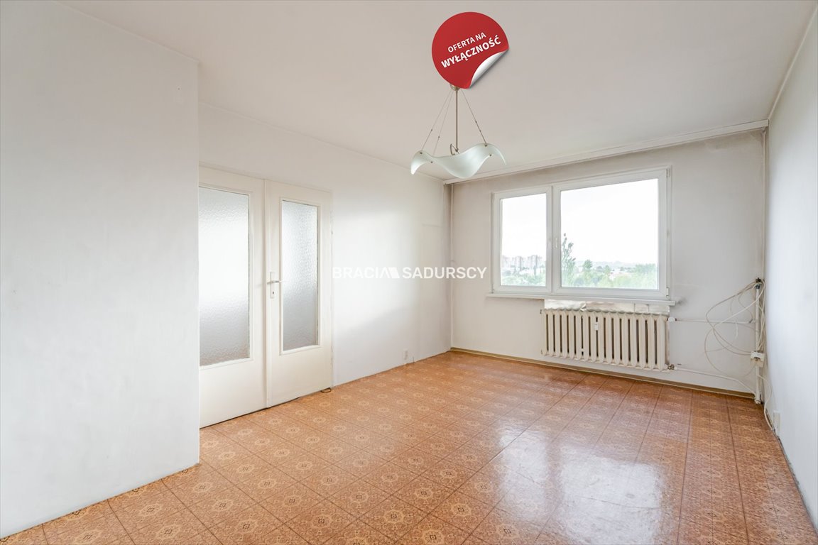 Mieszkanie trzypokojowe na sprzedaż Kraków, Gołaśka  52m2 Foto 1