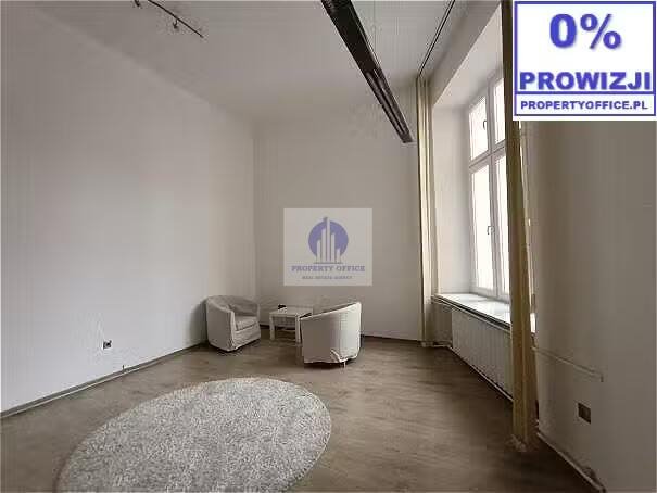 Lokal biurowy 49m2 w centrum Warszawy, cichy, z dużym pokojem Warszawa, Śródmieście, pl. Bankowy  49m2 Foto 1