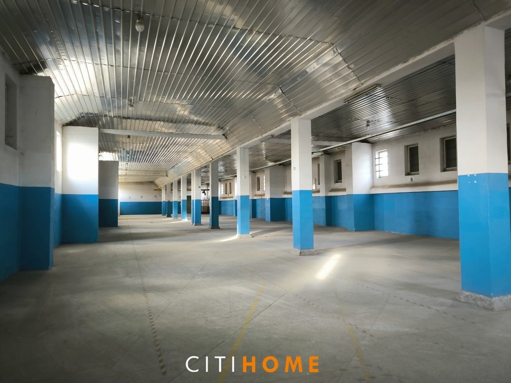 Hala magazynowa 1000 m² z możliwością adaptacji i parkingiem Duchnów, Góry Warszawskie  1 000m2 Foto 1