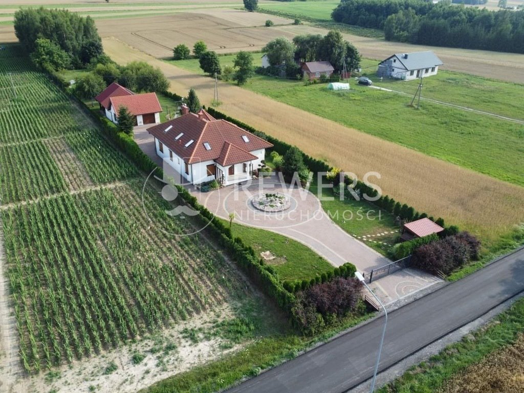 Dom na sprzedaż Majdan Sobieszczański  240m2 Foto 1