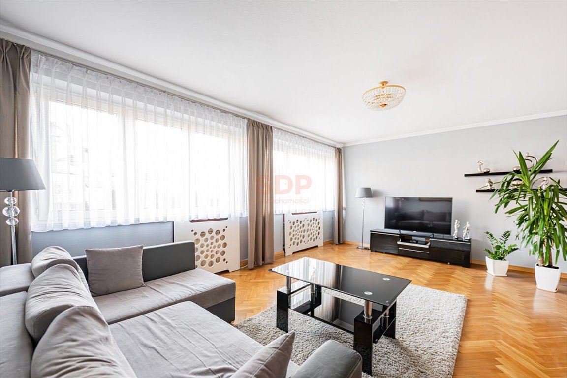 Dom bliźniak z kominkiem, ogród i garaż w Trzebnicy Trzebnica, Bolesława Chrobrego  219m2 Foto 1