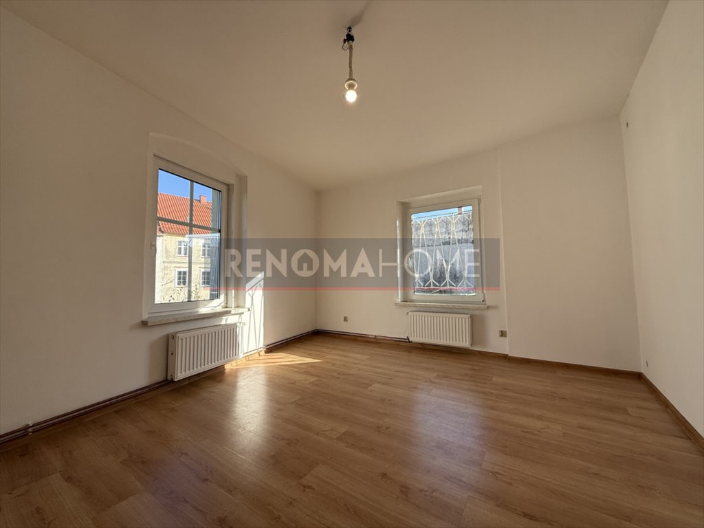 Mieszkanie dwupokojowe na sprzedaż Świebodzice  53m2 Foto 1