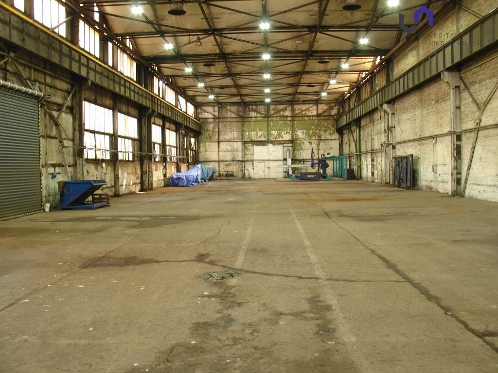 Hala 1400 m² z suwnicami 8T i biurami, ogrzewanie Bytom  1 400m2 Foto 1