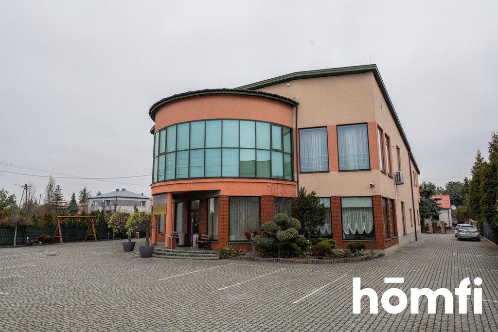 Przestronny lokal 970 m² z dużym parkingiem i szerokimi możliwościami aranżacji Wielogóra, Warszawska  970m2 Foto 1