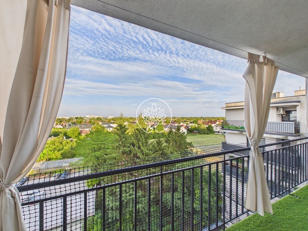 Nowoczesne 66,67 m² z tarasami - panoramiczny widok Piastów  67m2 Foto 1