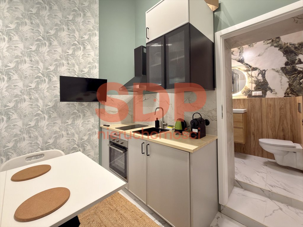 Zapraszam do wynajmu 14 m² w luksusowej kamienicy w centrum Łodzi Łódź, Śródmieście, Nawrot  14m2 Foto 1